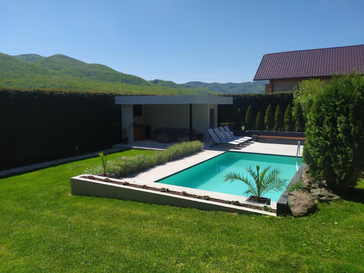 Vila Gosen Sard Exterior photo