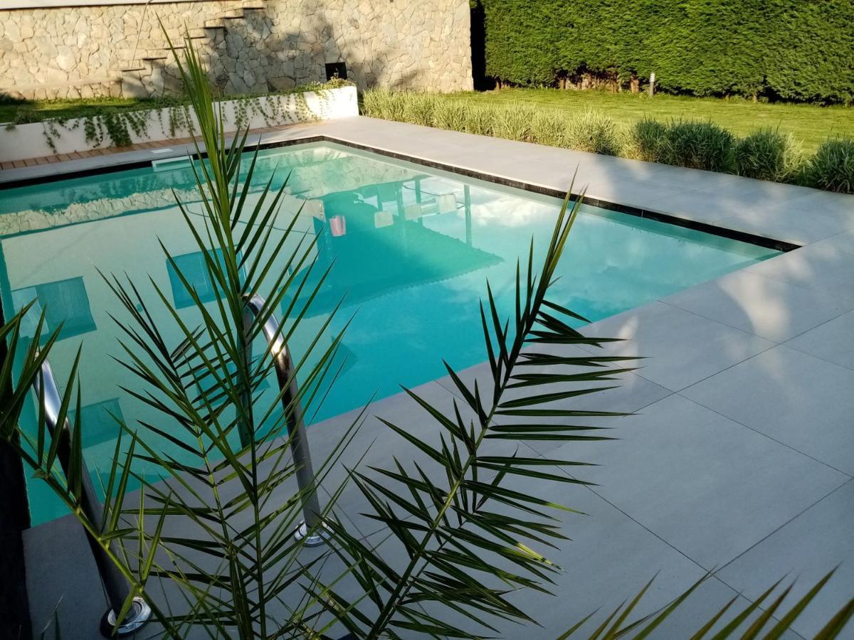 Vila Gosen Sard Exterior photo